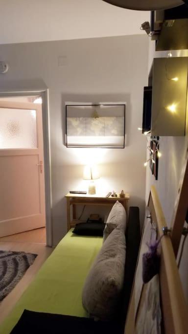 Ferienwohnung Atelier 12, Feeling Like An Artist! Promo Price Belgrad Exterior foto